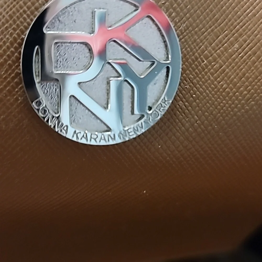 Purse - Picture 2 of 2